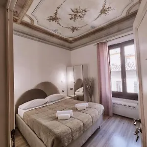 nashira-rooms.it-tuscanyhotel.com/